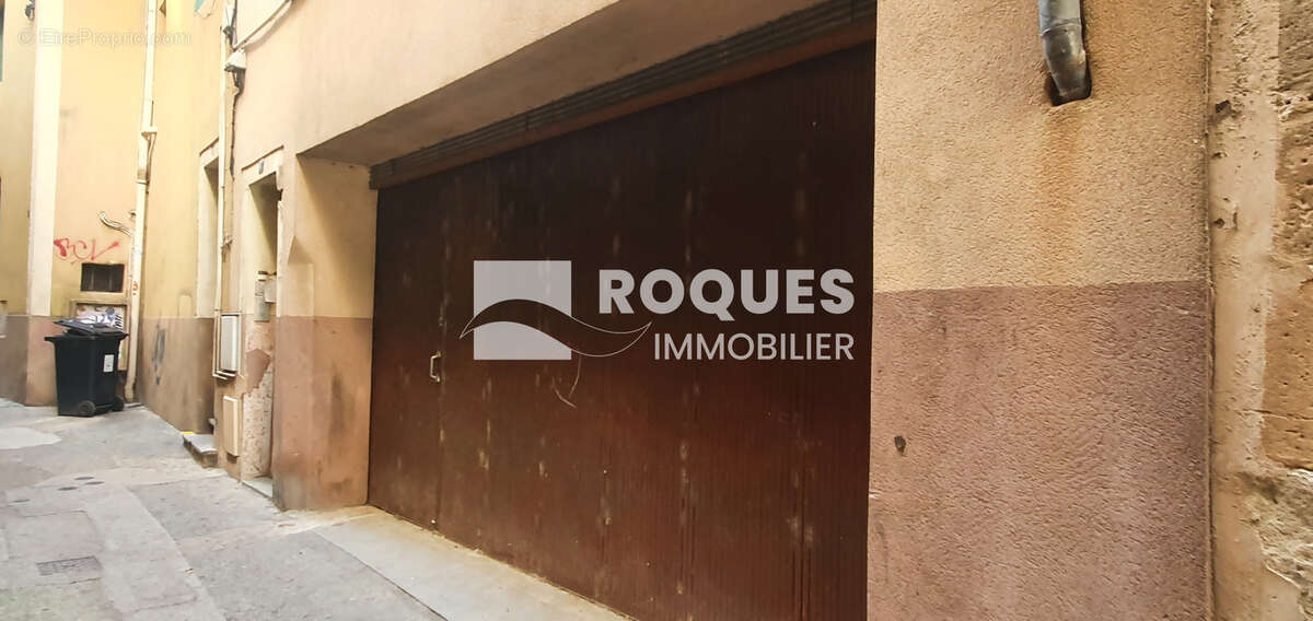 Lodève centre, Appartement à rénover, 3 pièces, 57 m2 habitables, 1e étage, plus garage et cave - photo 3