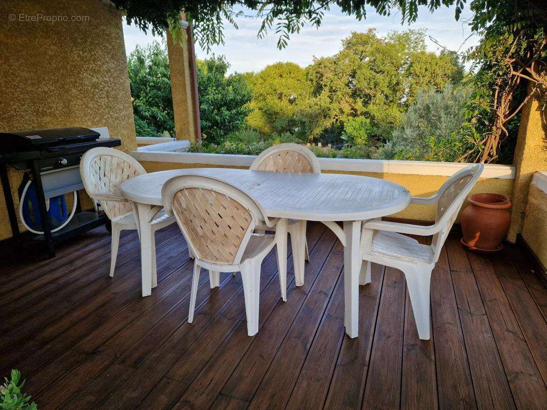 Maison de 157 m2 avec piscine et terrain de 3000 m2 - photo 14