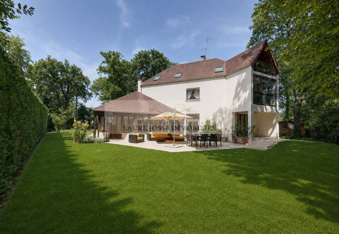 Maison à LE VESINET
