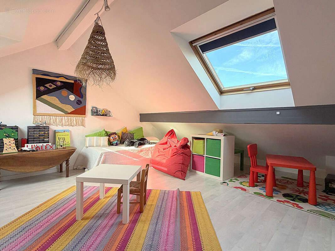 Maison à MONTIGNY-LE-BRETONNEUX