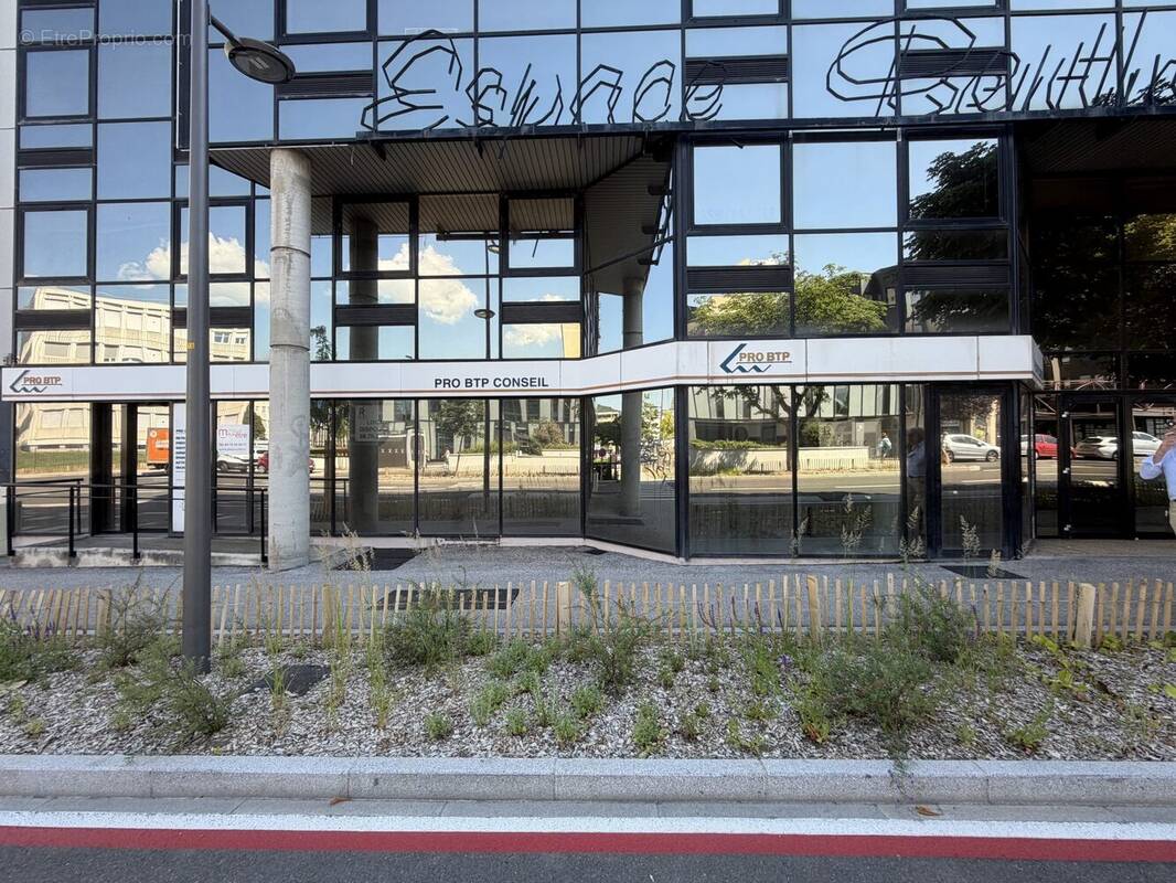 Commerce à CLERMONT-FERRAND