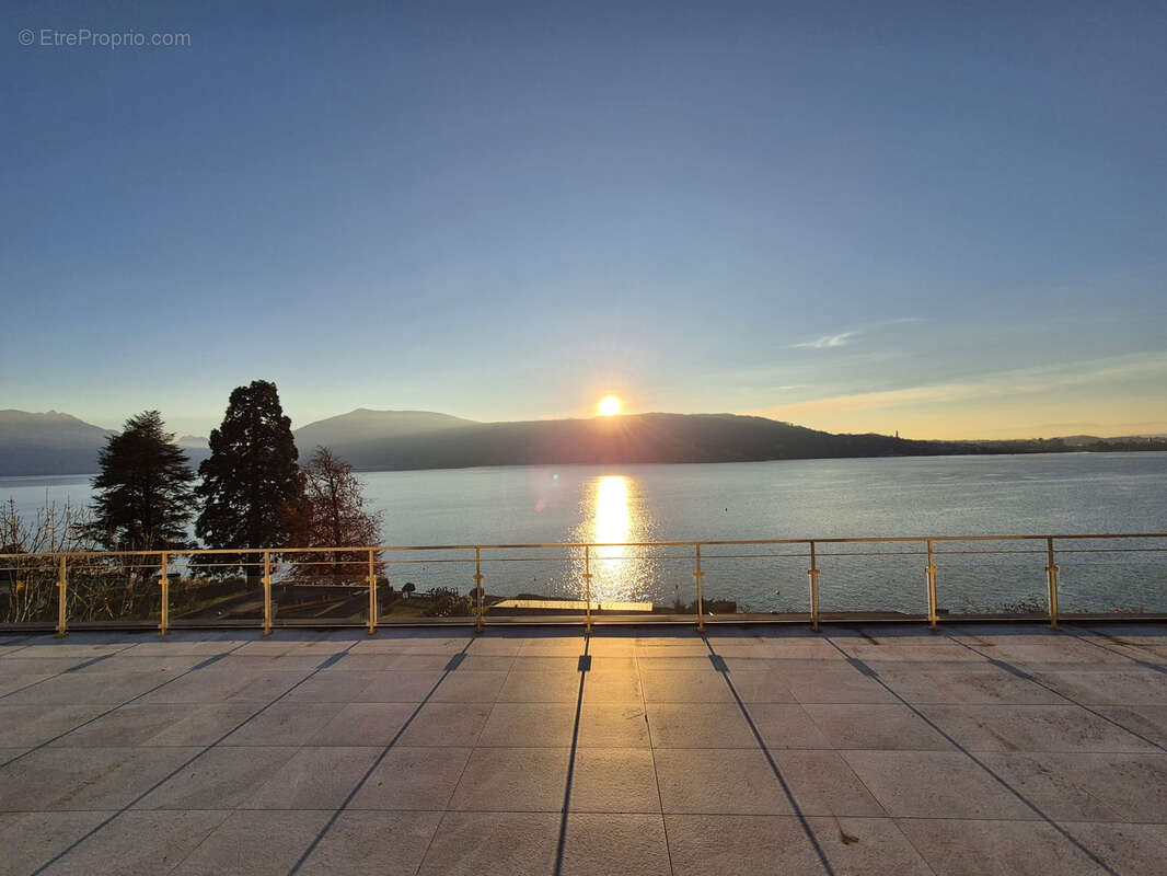 Maison à VEYRIER-DU-LAC