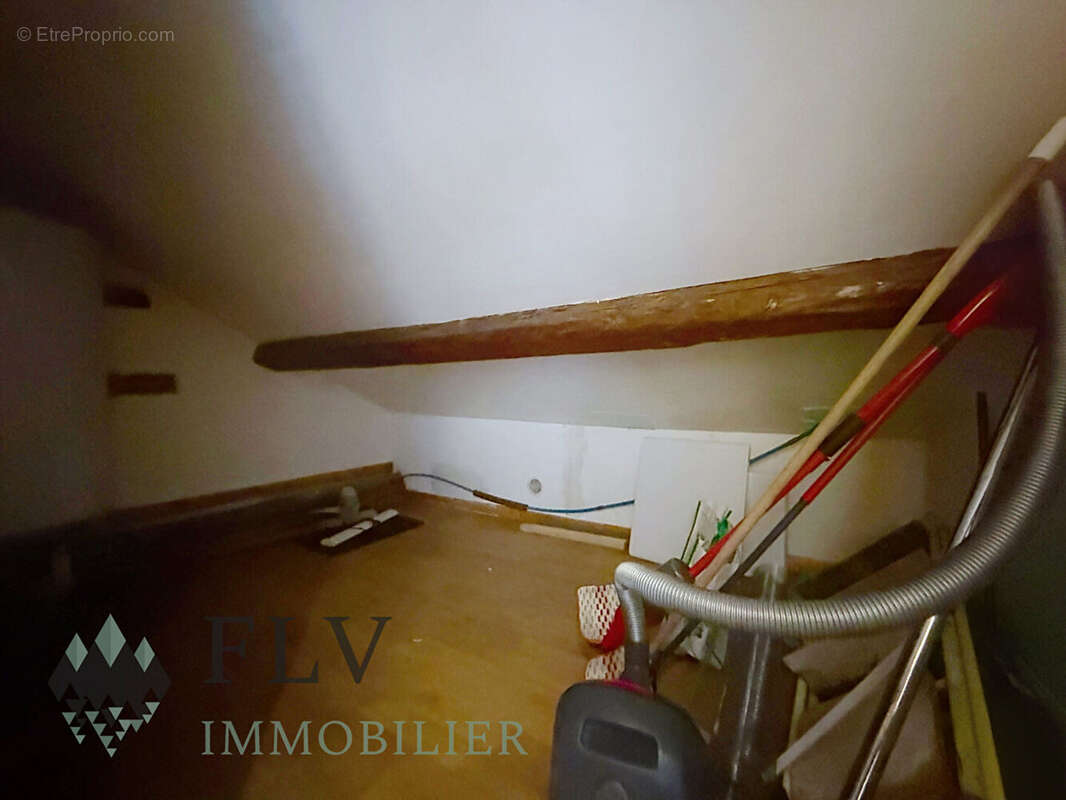 Superbe appartement 3 pièce(s) situé au village de Clans  06420 - photo 7