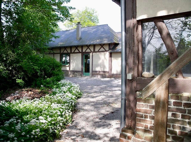 Maison à NEUFCHATEL-EN-BRAY