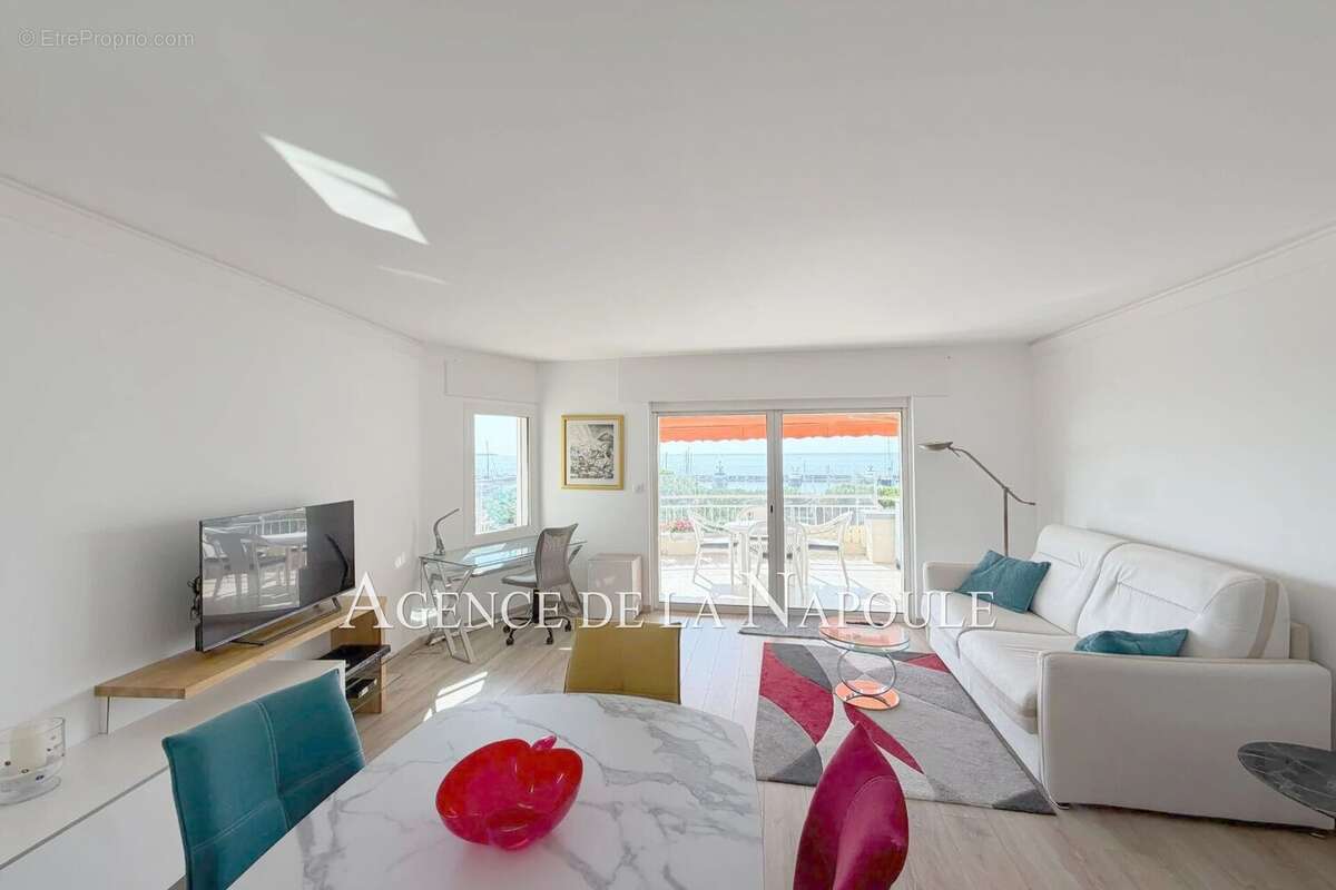 Appartement 53 m² à Mandelieu-La-Napoule  - photo 7