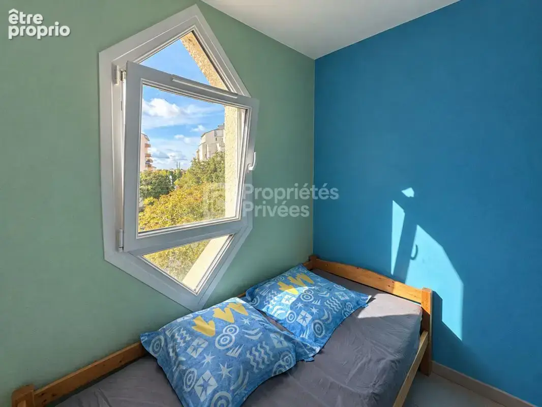 94000 créteil port - appartement 5 pièces rénové de 80 m² - 3 chambres + balcon + parking, vue port - photo 6