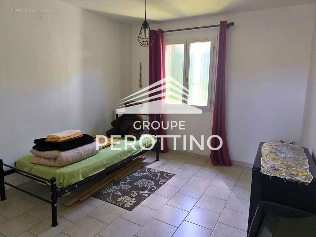 Maison à LA DESTROUSSE