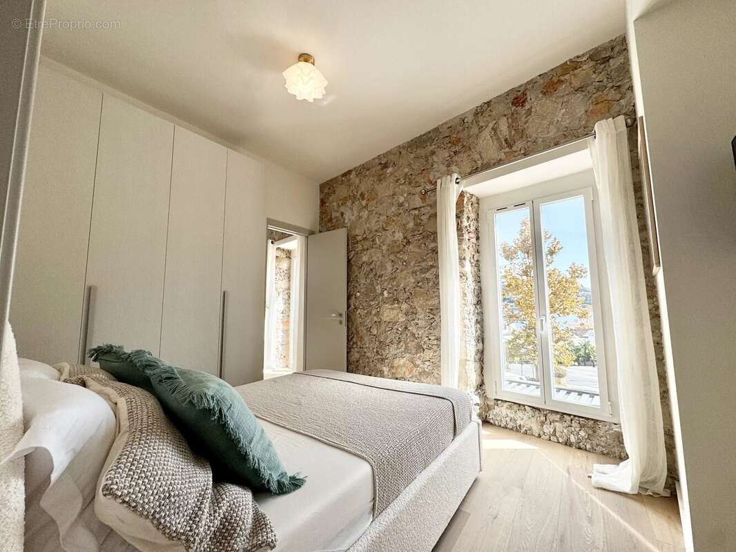 Appartement à VILLEFRANCHE-SUR-MER