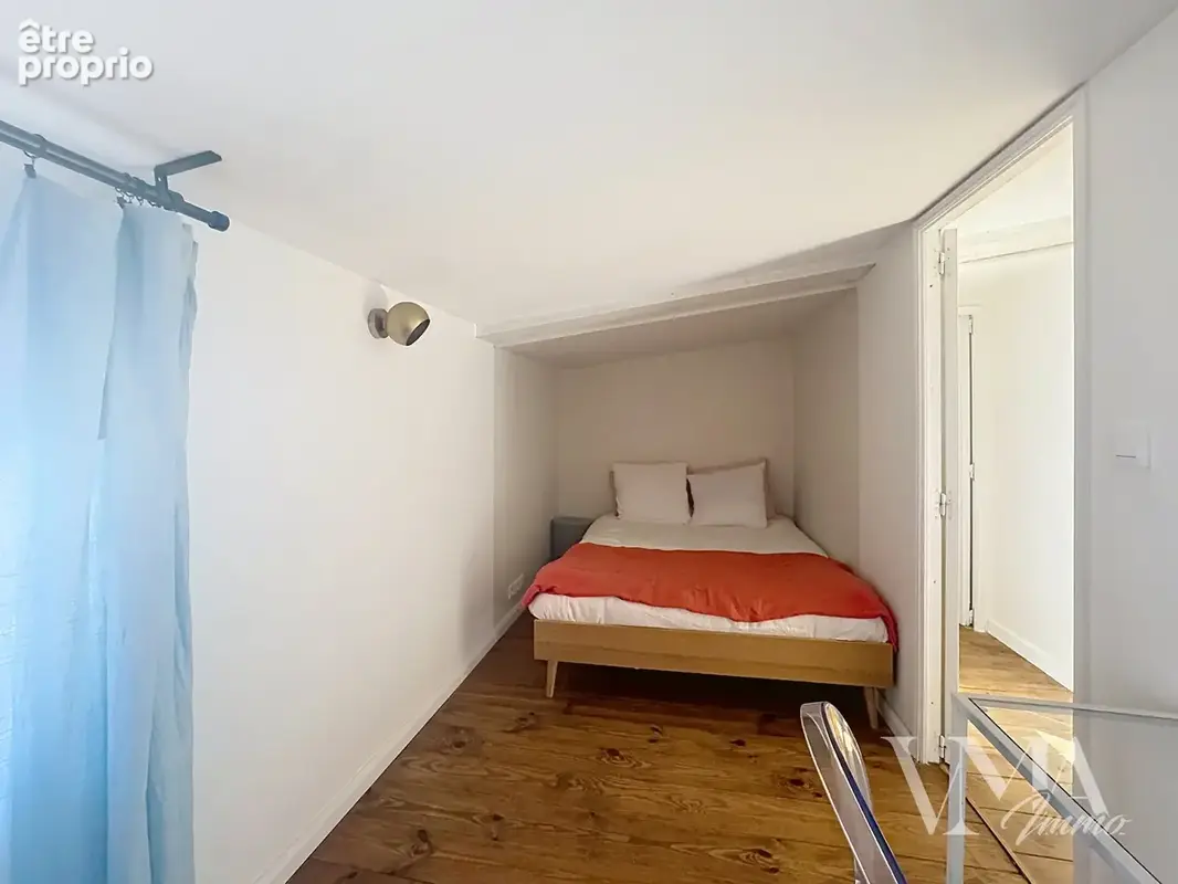 Maison de village rénovée de 95 m2 au centre de Lissieu - photo 9
