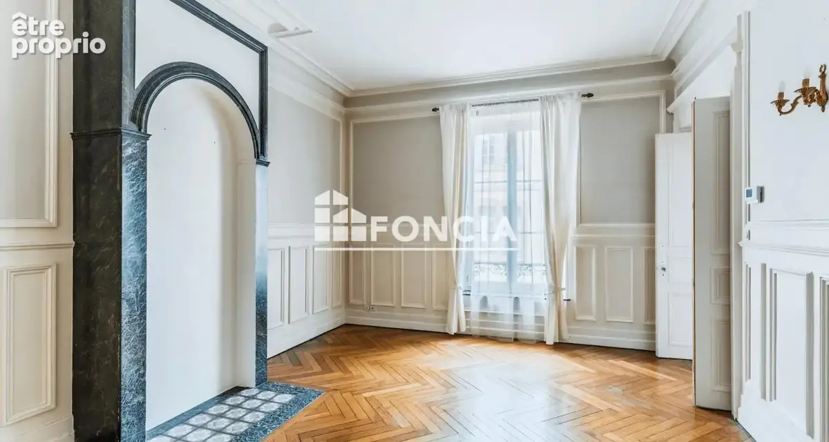 Metz – Appartement de caractère 6 pièces avec garage - photo 8