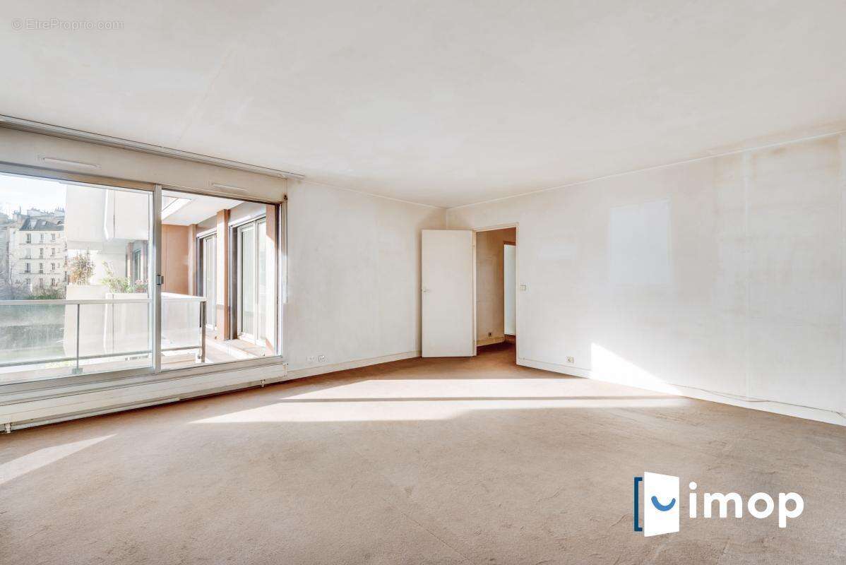 Appartement à PARIS-5E