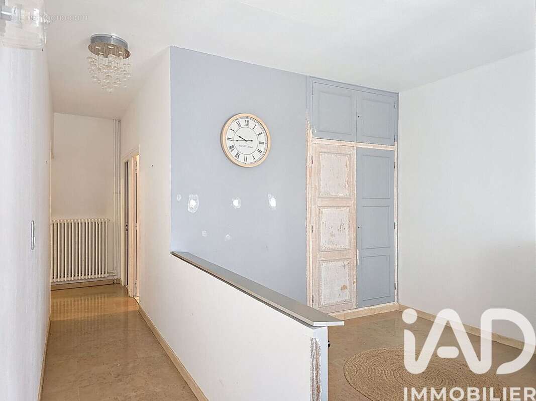 Maison 256 m² à Beauchery-Saint-Martin  - photo 2