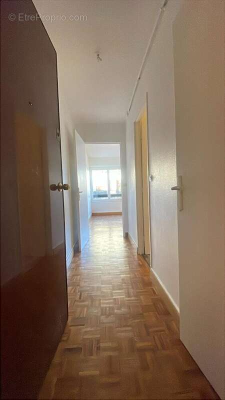 entrée - Appartement à PARIS-13E