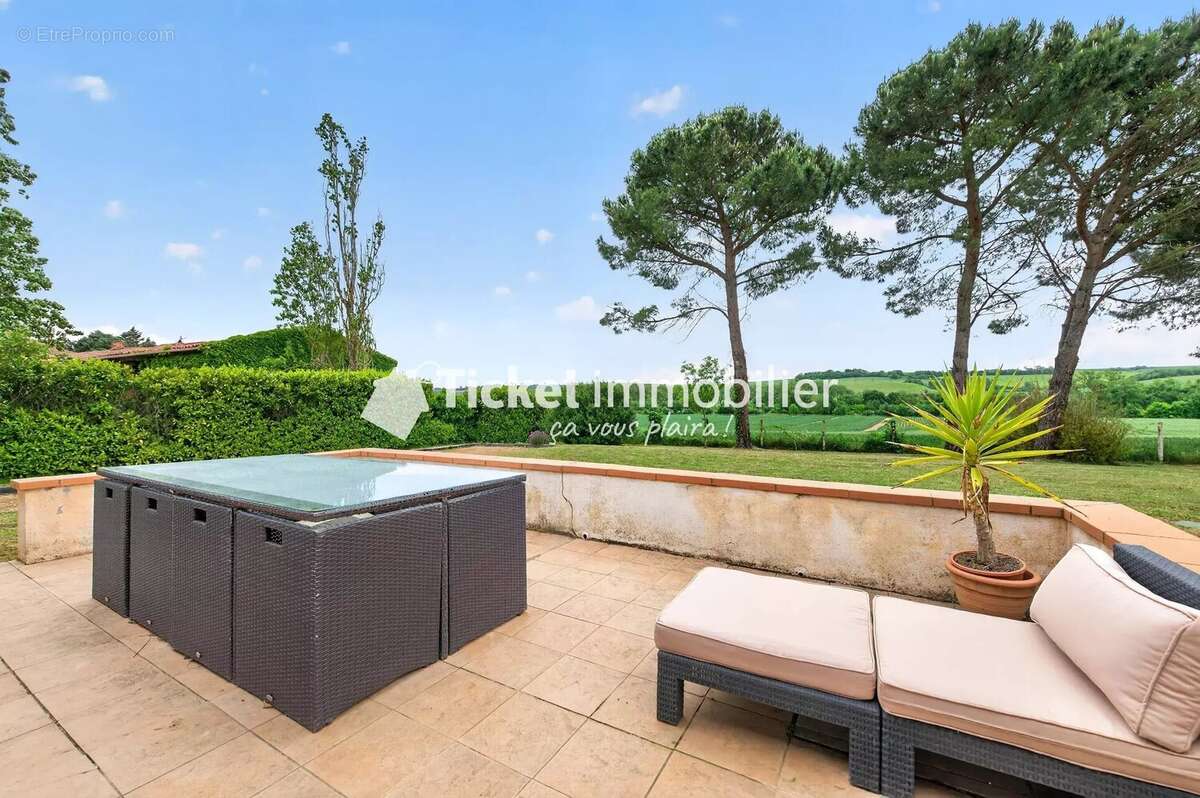 Maison à VILLEFRANCHE-DE-LAURAGAIS