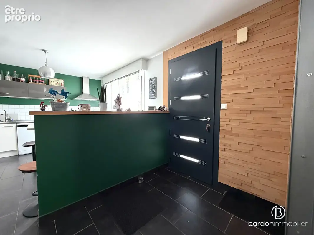 Maison 6 pièces - 4 Chambres- Centre Bourg de Froidfond - photo 2