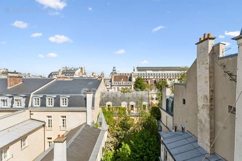 Appartement à PARIS-7E