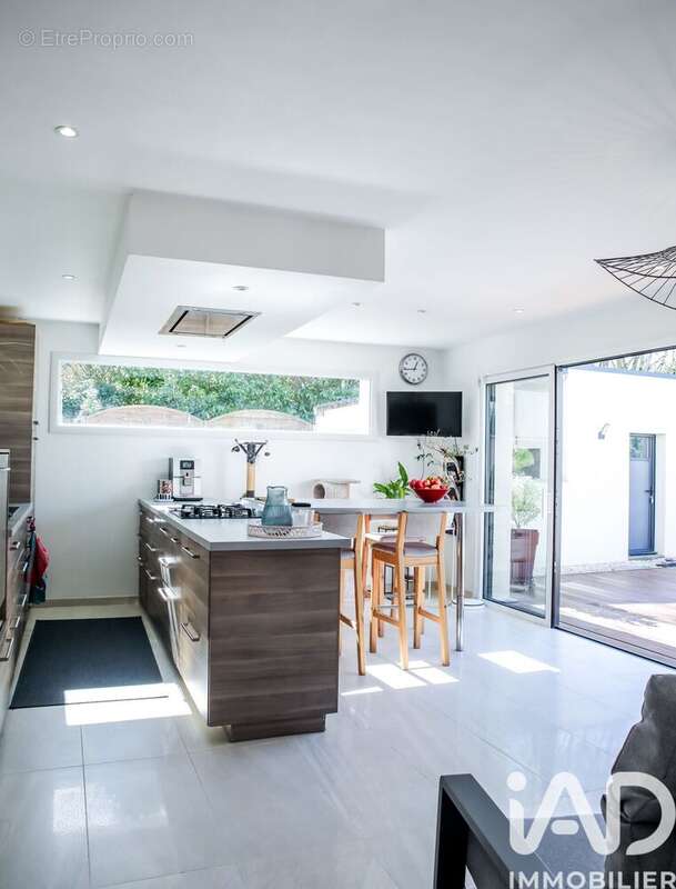 Photo 4 - Maison à SAINT-GONDRAN