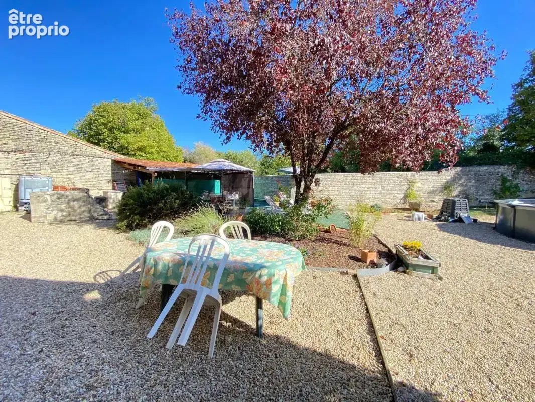 Maison de 7 pièces, 5 chambres, 234 m2 à Villefagnan - photo 18