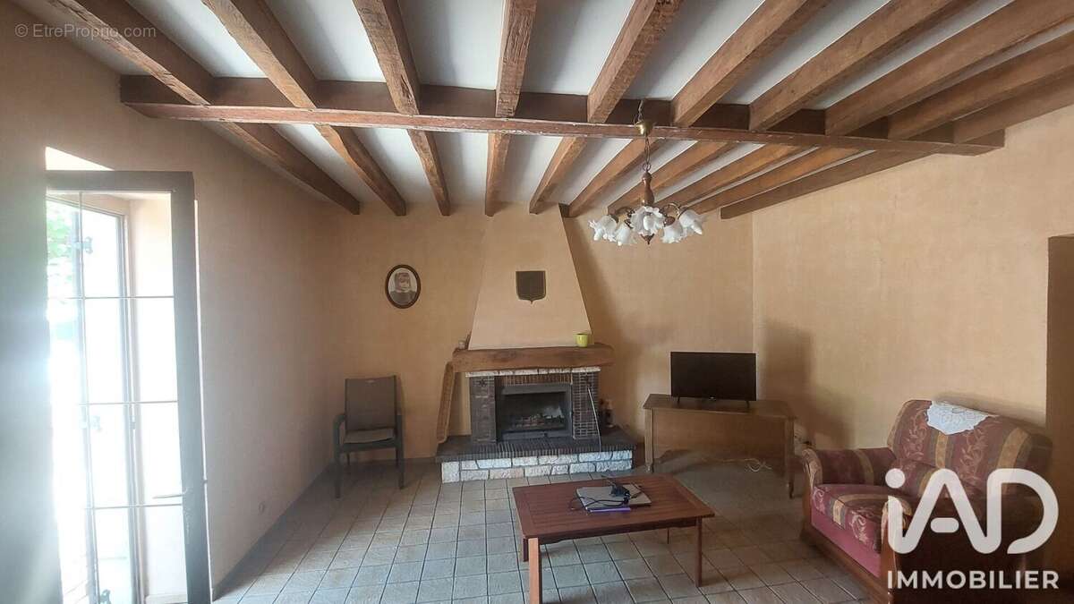 Maison 128 m² à Saint-Georges-Sur-La-Pree  - photo 6