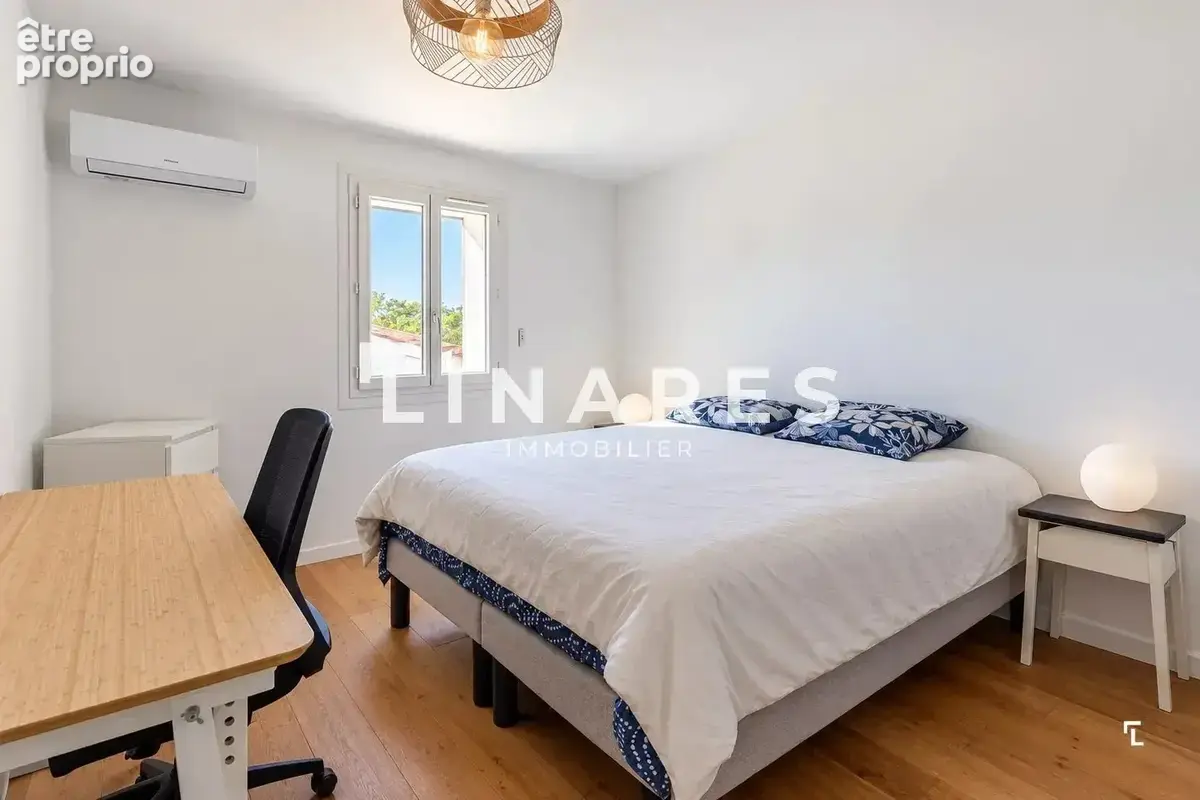 BASTIDE CONFIDENTIELLE -Maison T6/7 de 188m2 - Piscine - Terrain 1400m2 - 13190 Allauch - photo 14