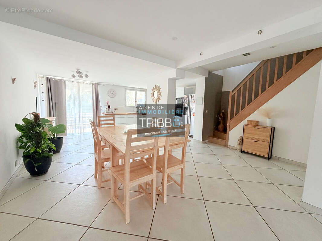 Maison  2 Faces de 117 m2 sur une terrain de 200 m2 - photo 3