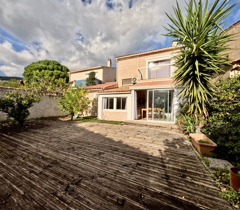 Maison à LA FARLEDE