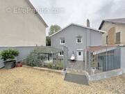 Maison à PONT-DE-CHERUY