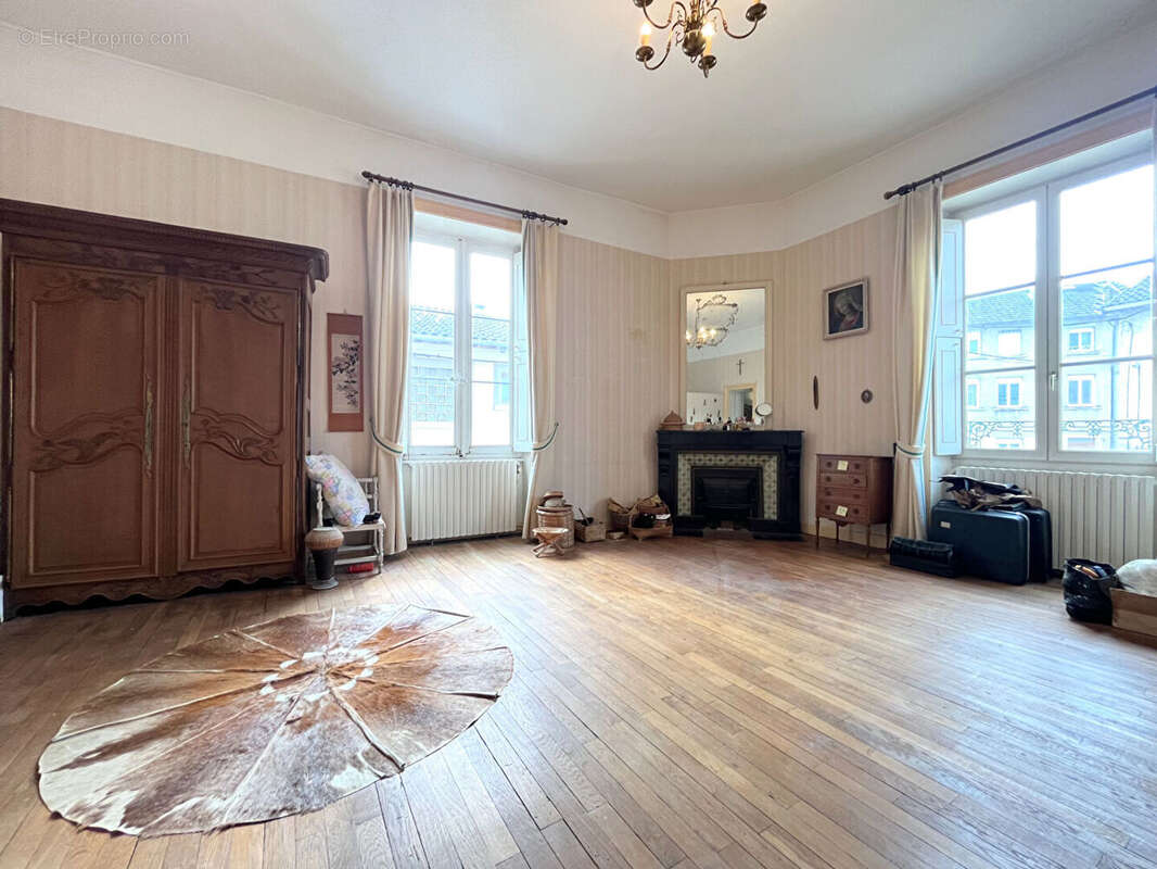 Maison à TIGNIEU-JAMEYZIEU