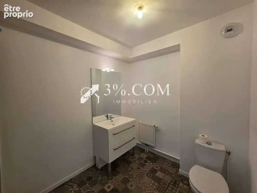 Lille CHR T2 42,5m2 balcon et parking - photo 8
