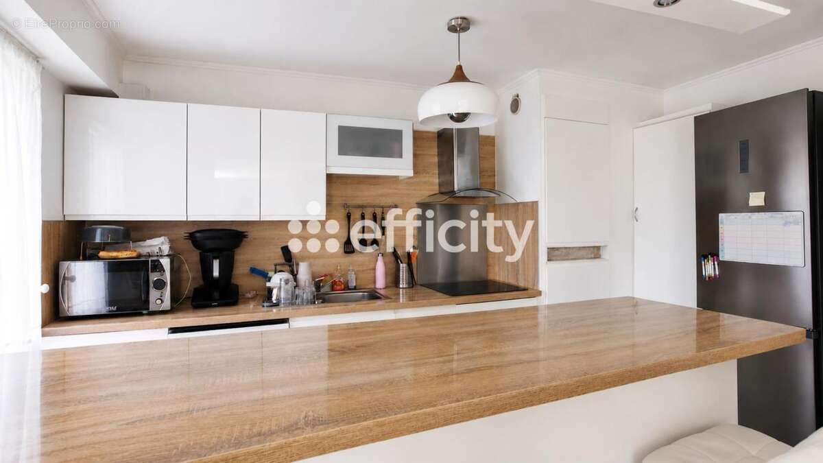 Appartement à MARSEILLE-11E
