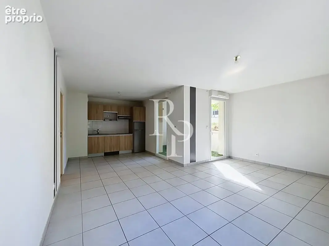 LYON 5e T3 de 70 m2 avec garage double dans résidence 2016 - photo 2