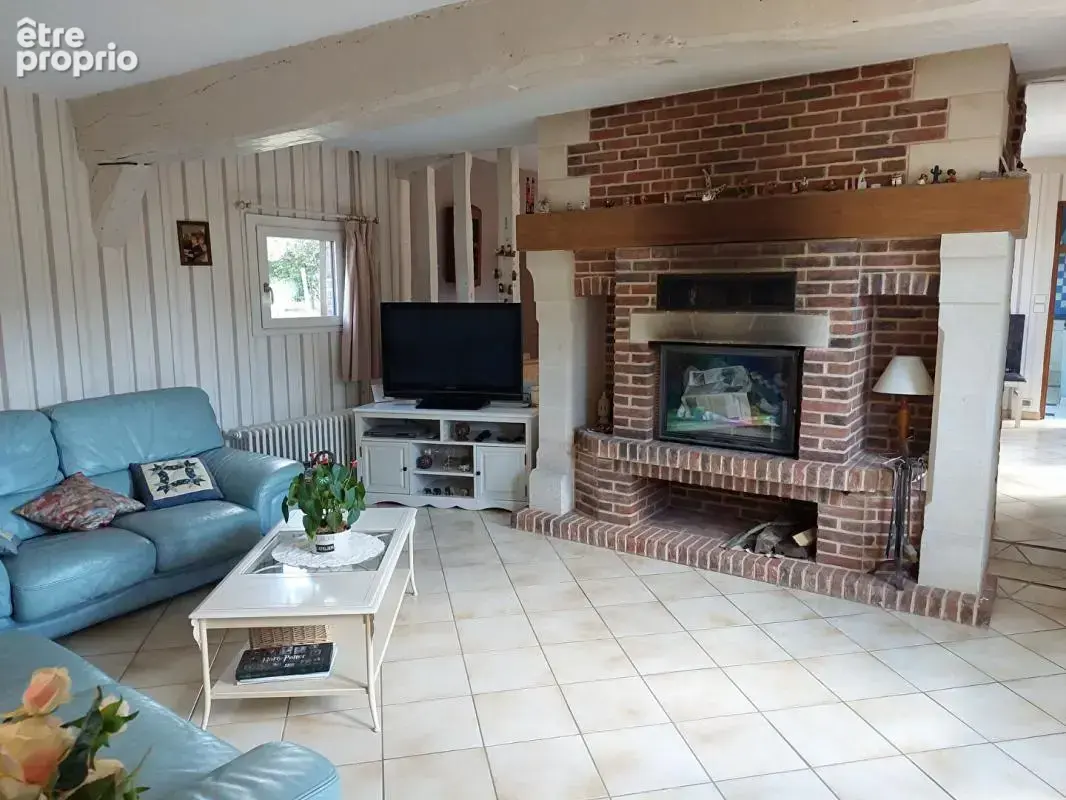 Ancien corp de ferme  7150 m² - photo 5