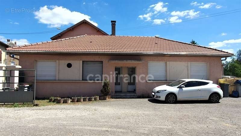 Dpt Haute-Saône (70), à vendre proche de LUXEUIL LES BAINS immeuble - photo 3