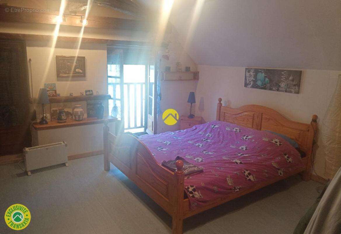 Maison à AIX-EN-OTHE