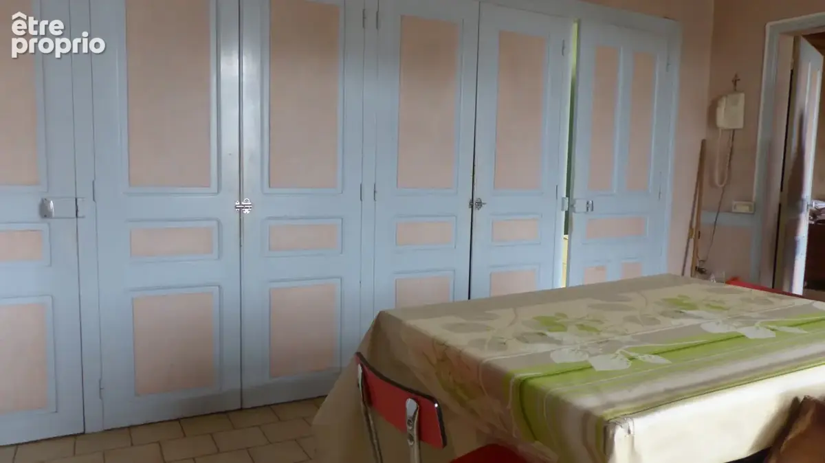 Dpt Deux Sèvres (79), à vendre proche de AIRVAULT maison P5, terrain 1335 m² - photo 4