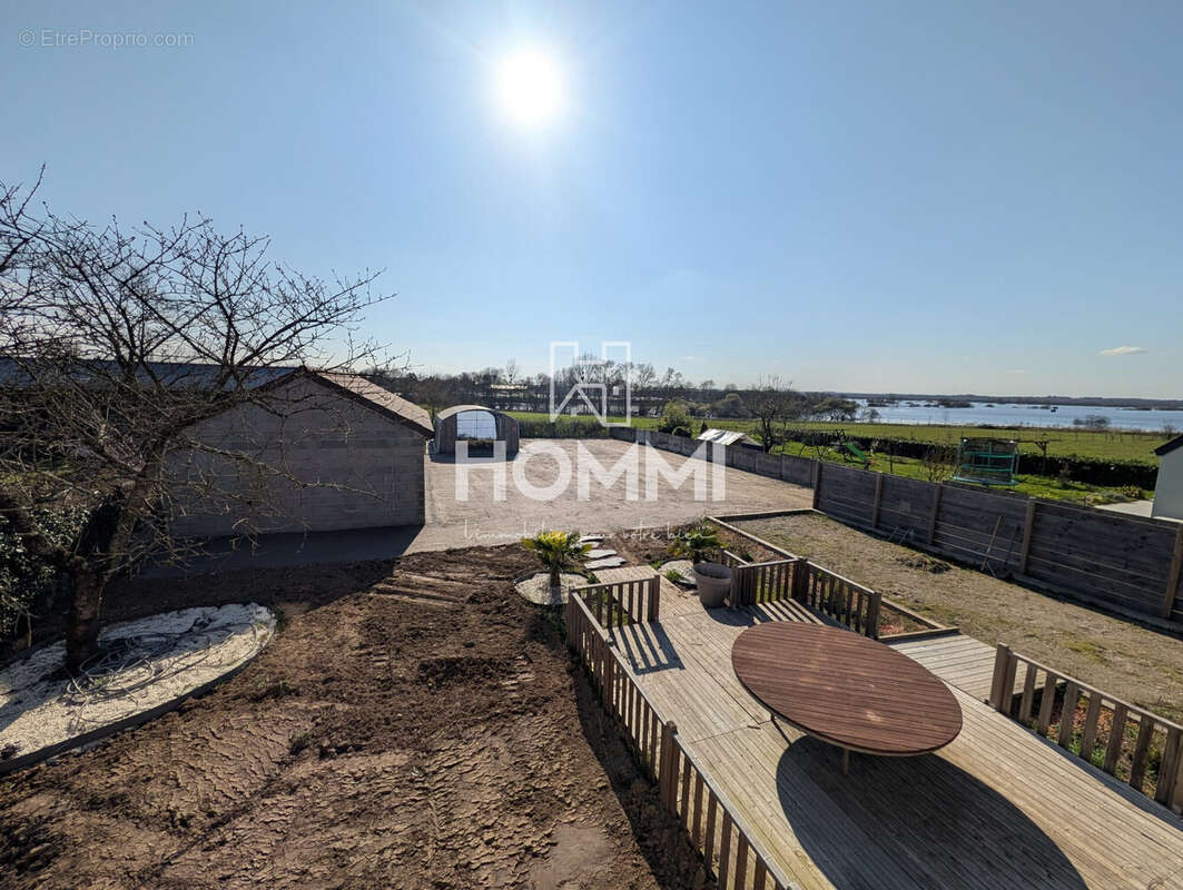 Maison à SAINT-MARS-DU-DESERT