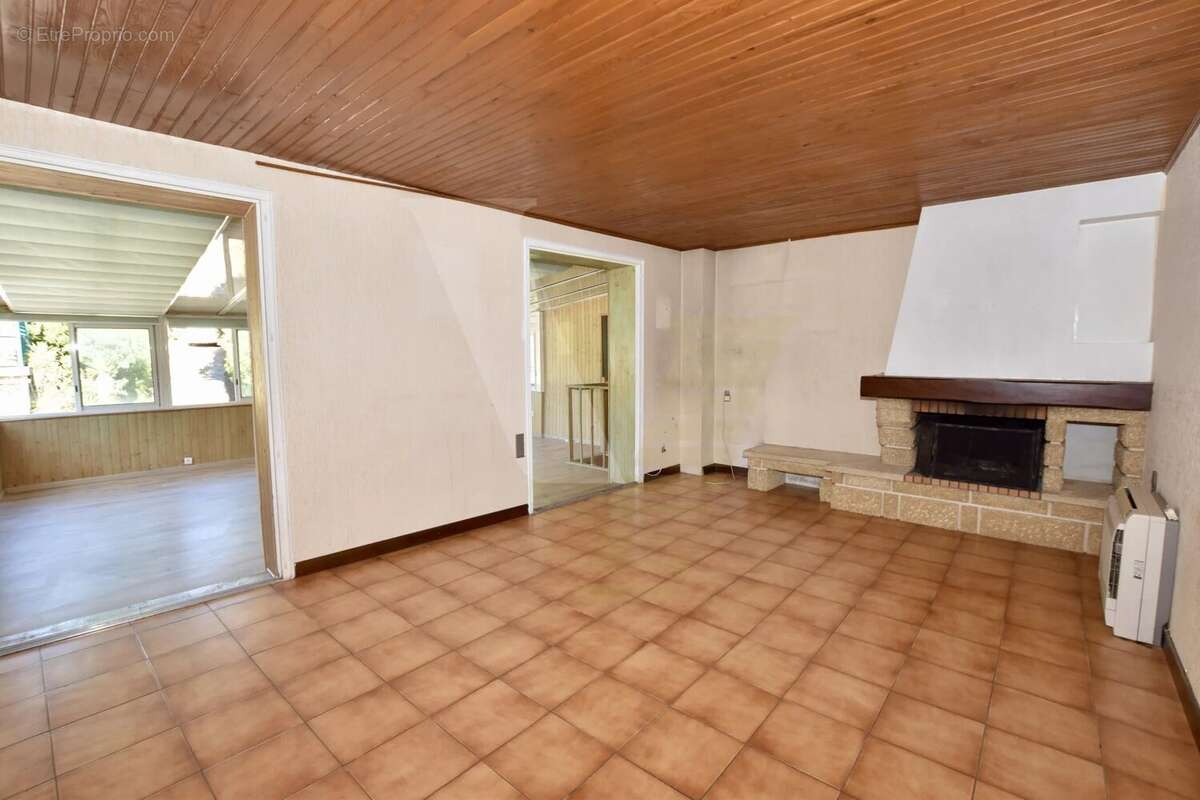 Maisons atypiques sur une grande parcelle - photo 11