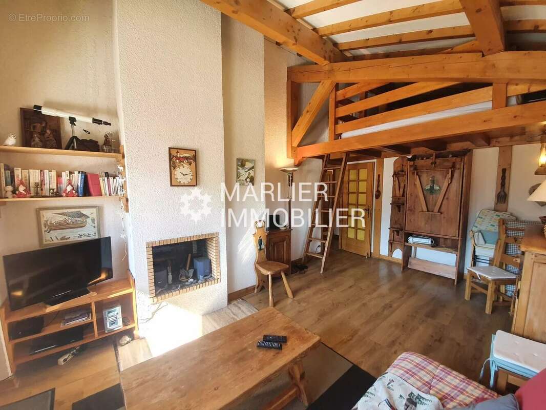 JAILLET - F2 + DE 53,35 M² (Dont 38,42 M² LC) - photo 9