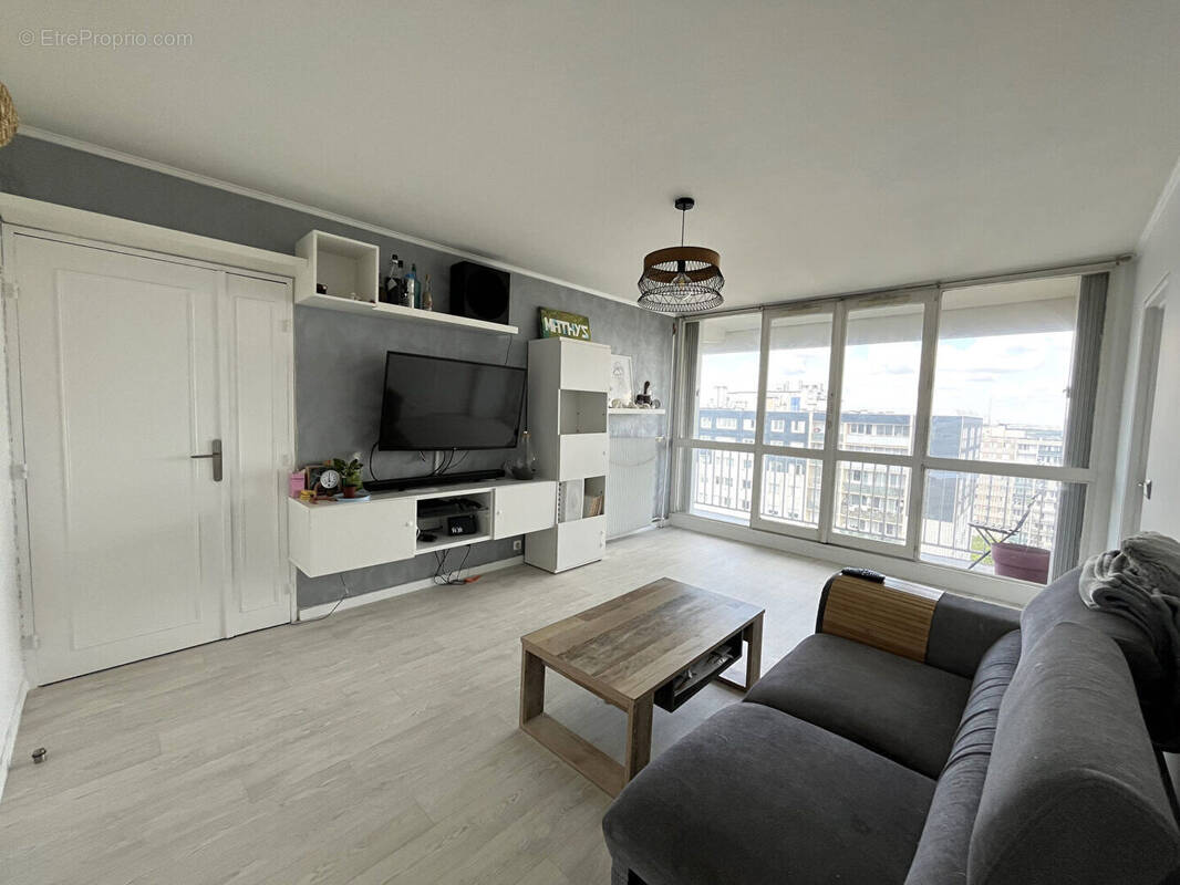 Appartement à MONTIGNY-LES-CORMEILLES