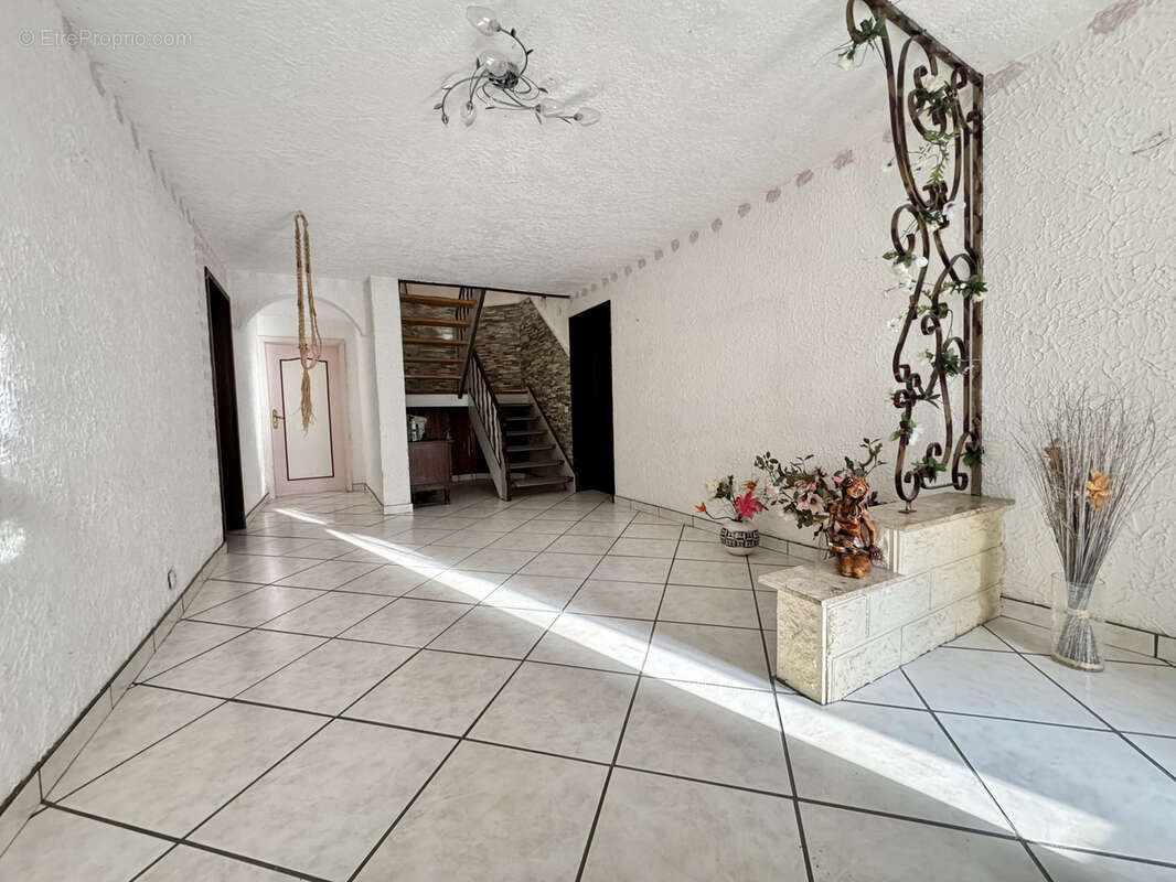 Maison à HOMBOURG-HAUT