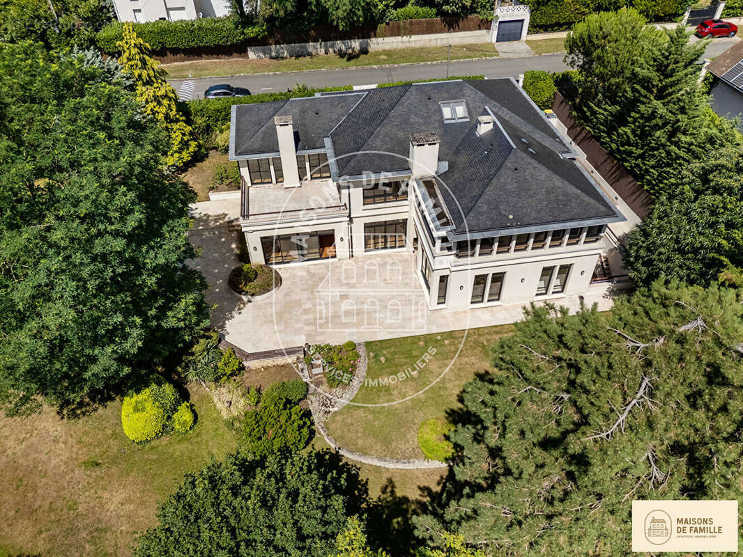 Maison à RUEIL-MALMAISON