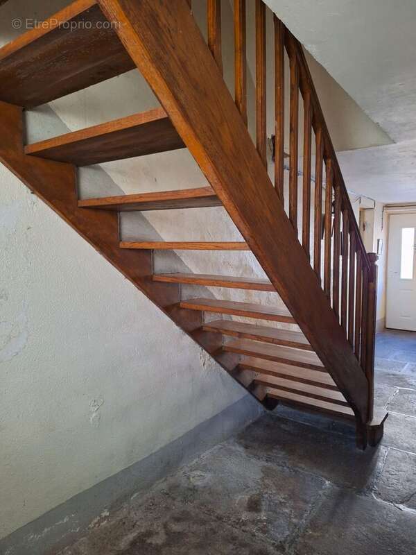 Maison à ROYERE-DE-VASSIVIERE