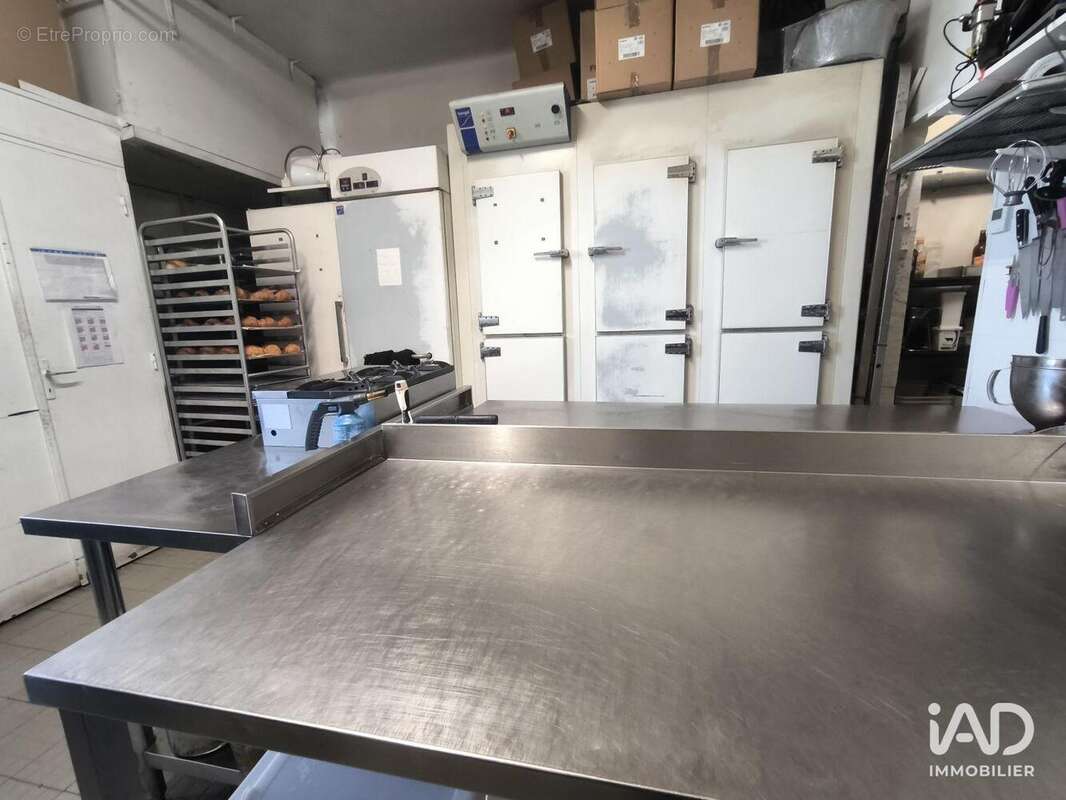 Photo 5 - Commerce à VOLX