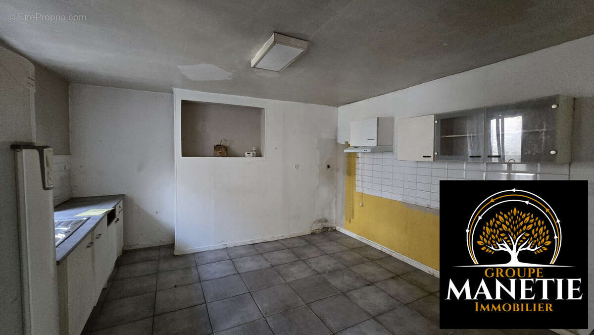 Maison à LECLUSE