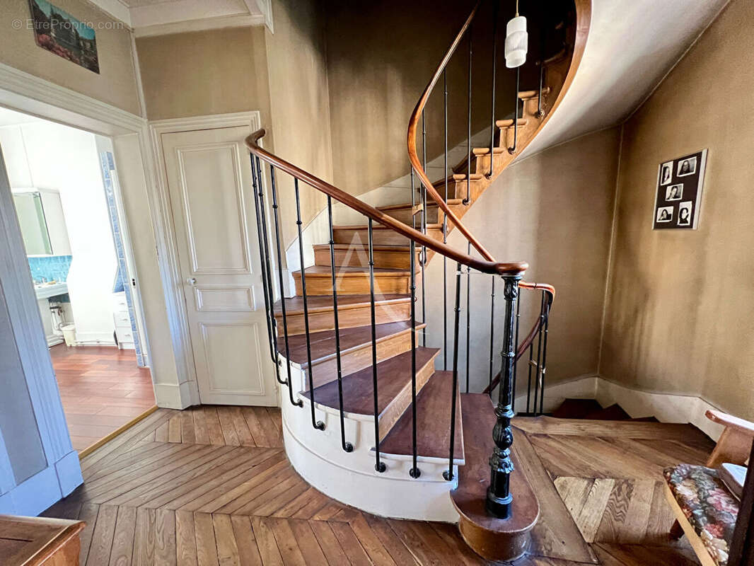 Maison à FONTENAY-SOUS-BOIS