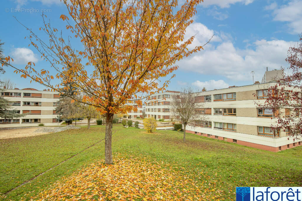 Appartement à LONGJUMEAU