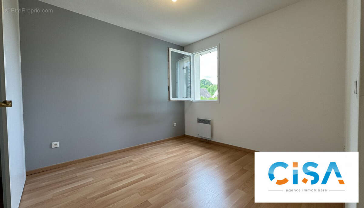 Appartement 75 m² à Verneuil-En-Halatte  - photo 7