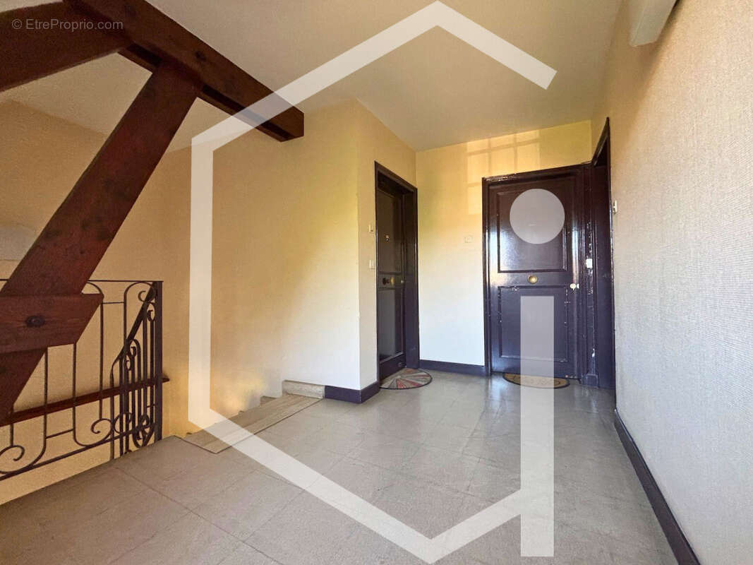 Appartement à COSNE-COURS-SUR-LOIRE