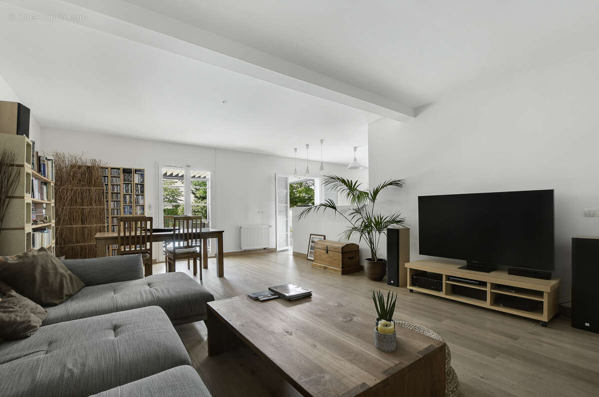 Maison à SAINT-GENIES-BELLEVUE