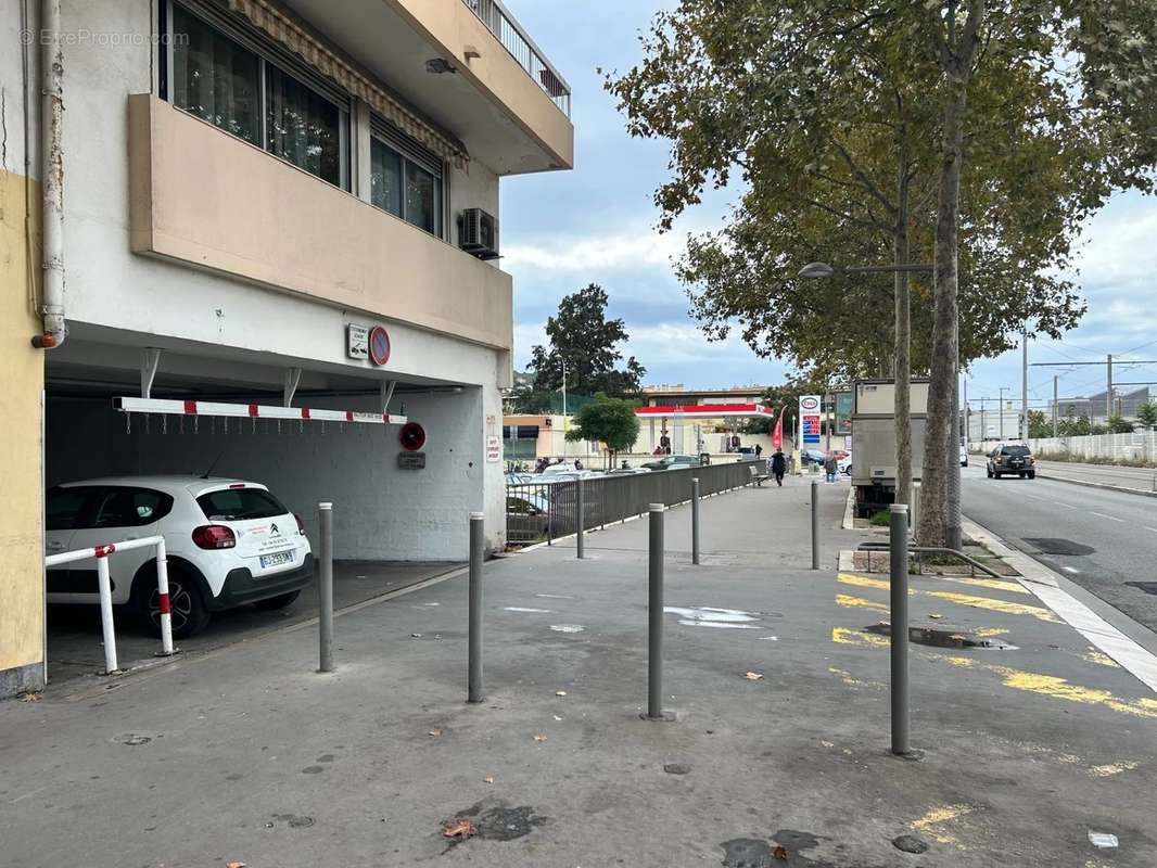 Parking à NICE